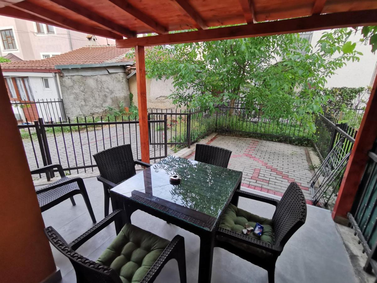 House Petar Daire Ohri